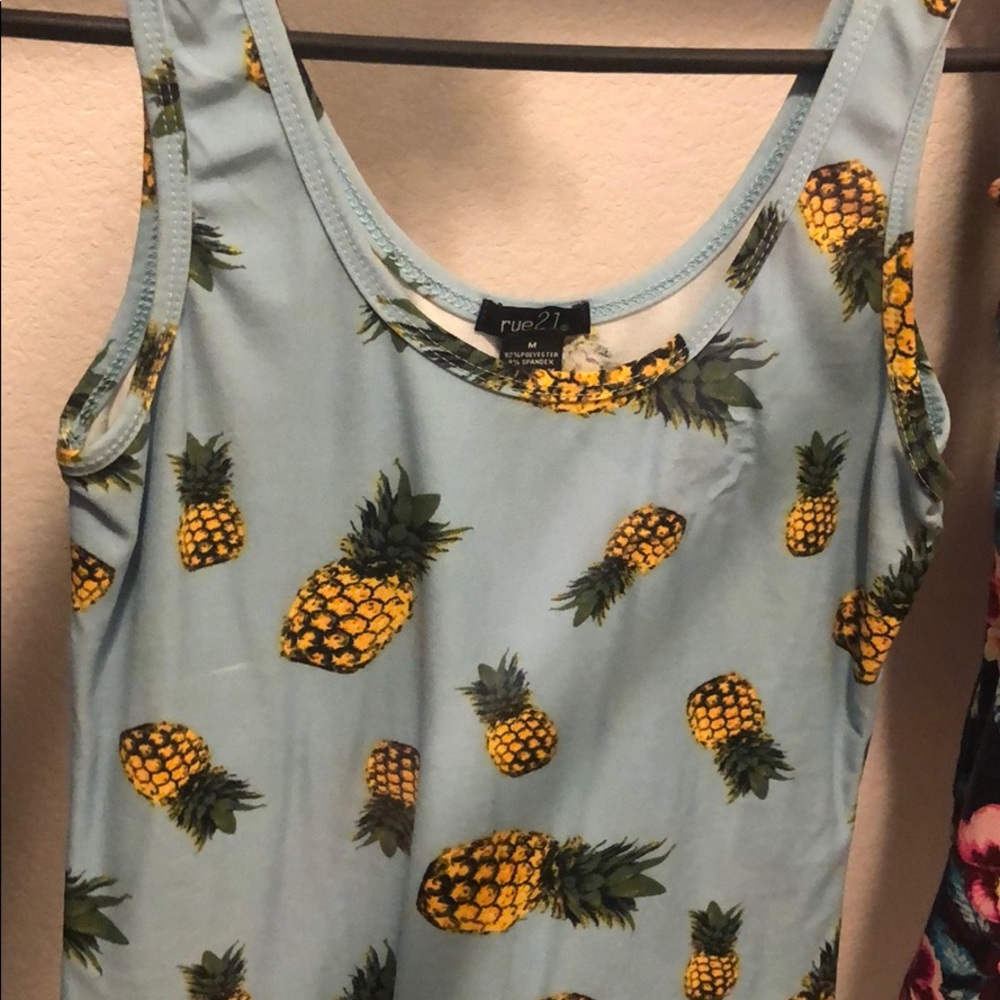 Pineapple tank